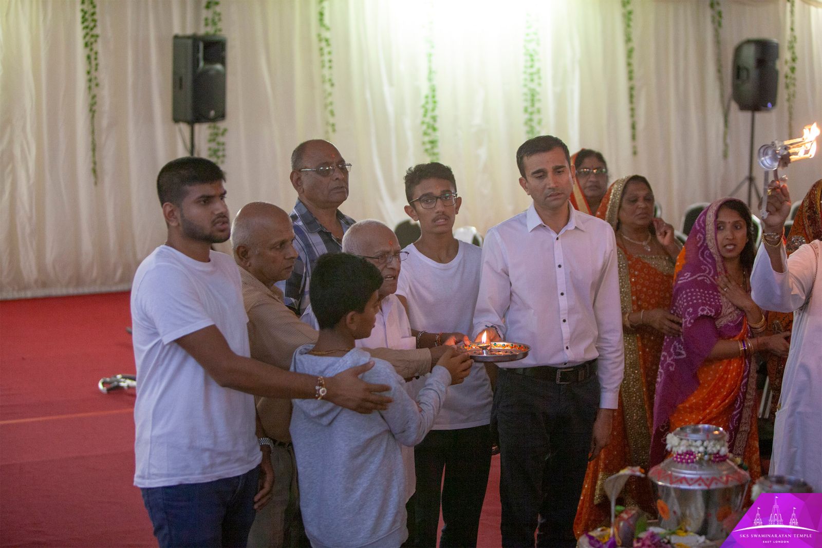 ©1987-2017 SKS Swaminarayan Temple East London
